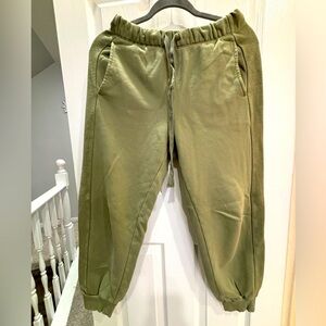 Aerie - Olive Green Women’s sweatpants